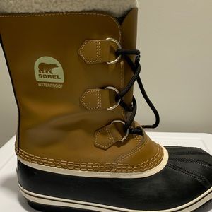 Girls’ Sorel Caribou Boots